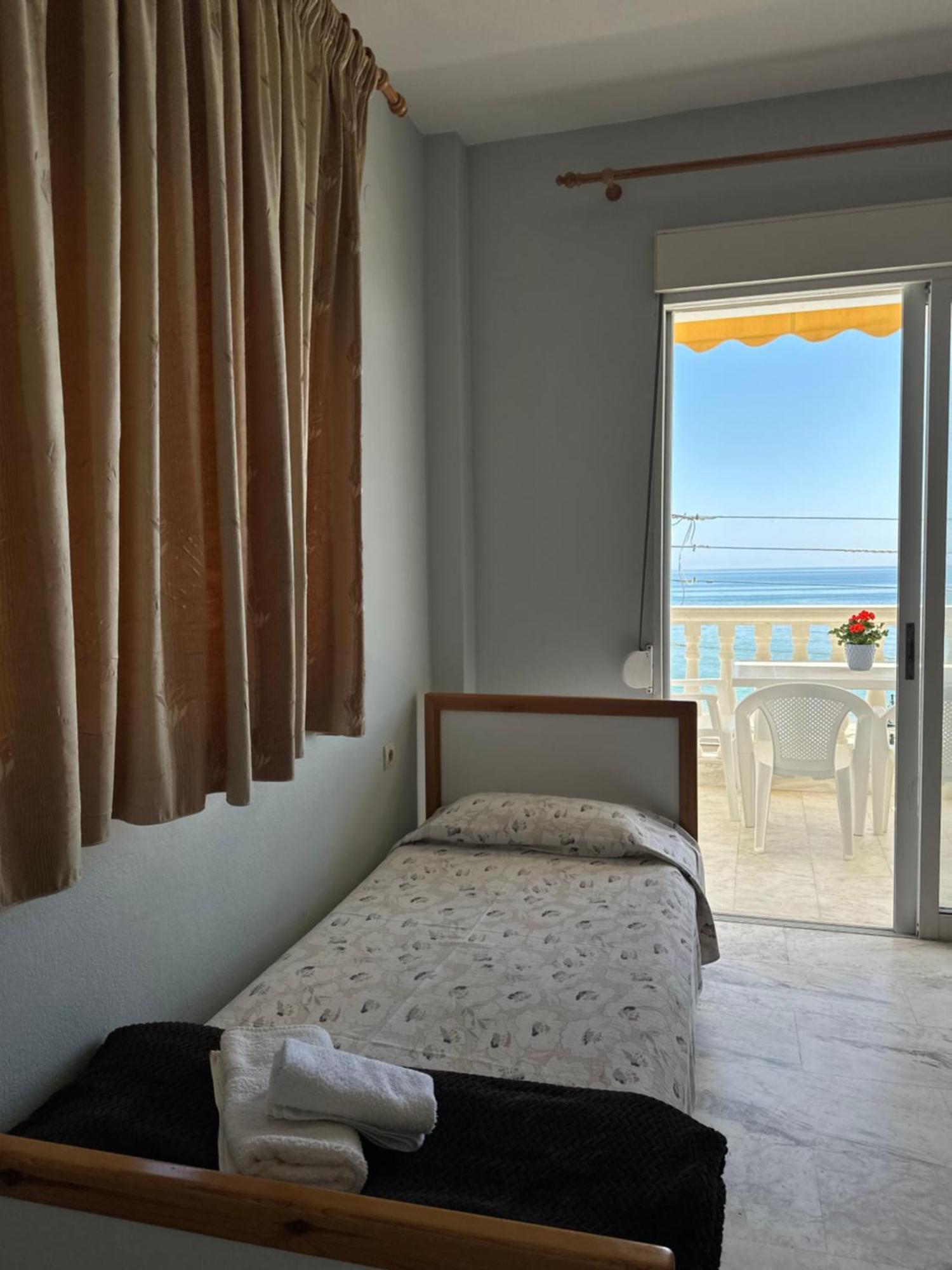 Olympic Beach Rooms Номер фото